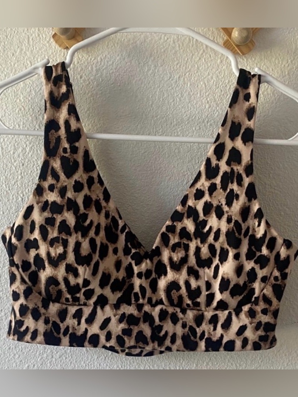 Victoria's Secret Leopard Print V-Neck Bralette - Beige & Black